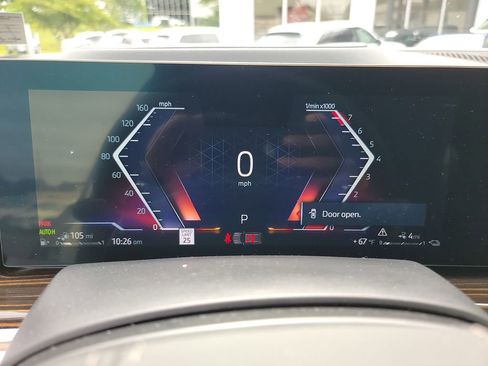 Certified 2025 BMW X5 xDrive50e w/ Premium Package image 24