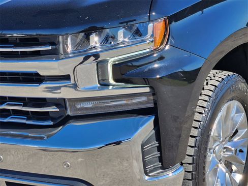 Used 2022 Chevrolet Silverado 1500 LTZ w/ LTZ Premium Texas Edition image 9