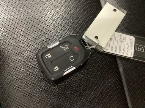 Used 2020 GMC Acadia AT4 w/ LPO, 'HIT The Road' Package image 26