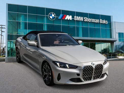 New 2026 BMW 430i Convertible w/ Premium Package RWD image 3