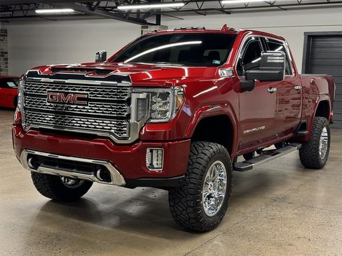 Used 2021 GMC Sierra 2500 Denali w/ Denali Ultimate Package AWD/4WD image 3