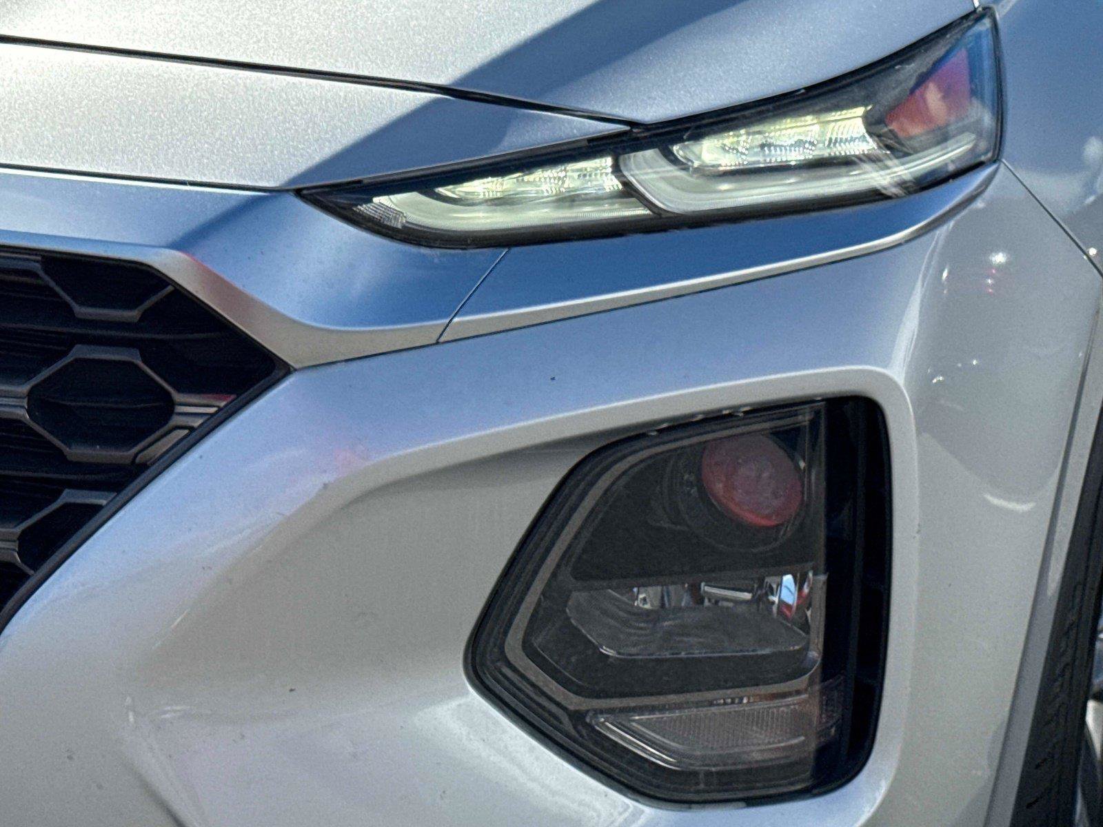 Used 2019 Hyundai Santa Fe SE FWD image 10