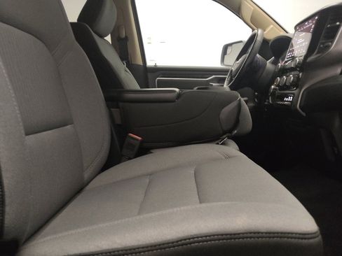 Used 2019 RAM 1500 Big Horn AWD/4WD image 21