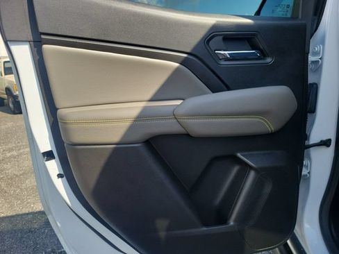 Certified 2024 Chevrolet Colorado ZR2 AWD/4WD image 13