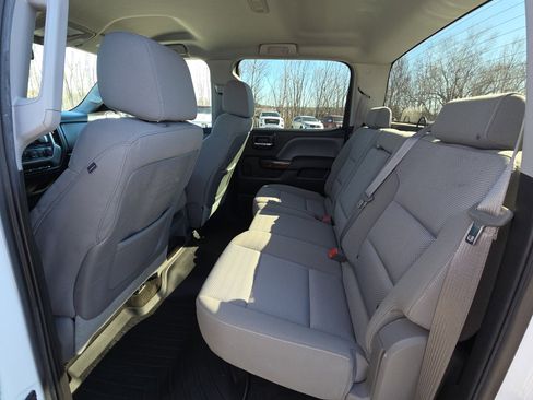 Used 2015 GMC Sierra 1500 SLE w/ SLE Value Package image 29