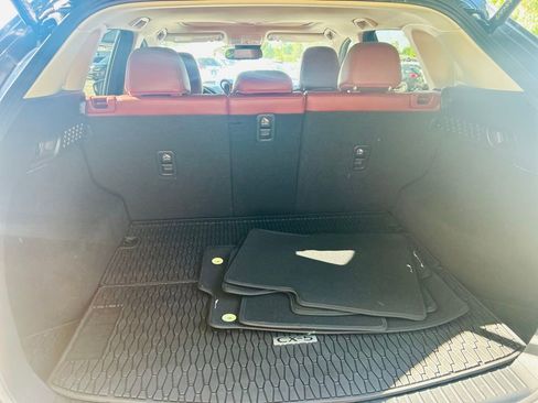 Used 2023 MAZDA CX-5 Carbon Edition image 9