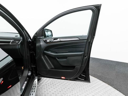 Used 2019 Mercedes-Benz GLE 43 AMG 4MATIC Coupe w/ Premium 3 Package image 11