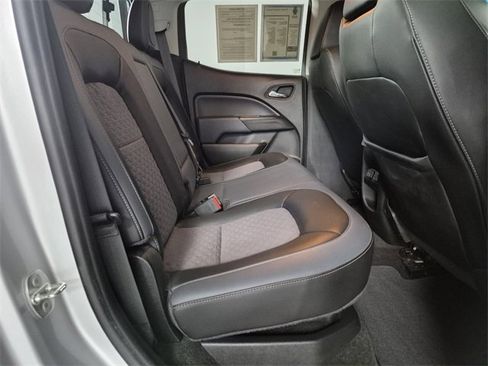 Used 2016 Chevrolet Colorado Z71 image 41