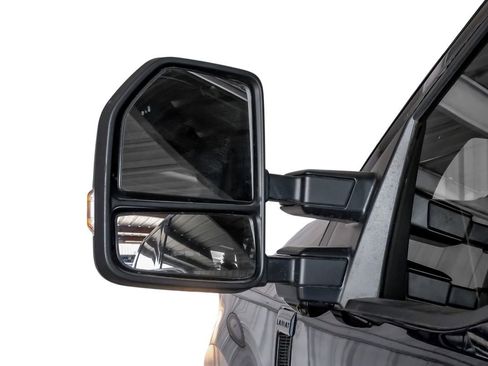 Used 2022 Ford F350 Lariat w/ Lariat Value Package image 40