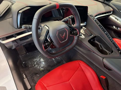 Used 2024 Chevrolet Corvette Stingray Coupe w/ 1LT RWD image 4