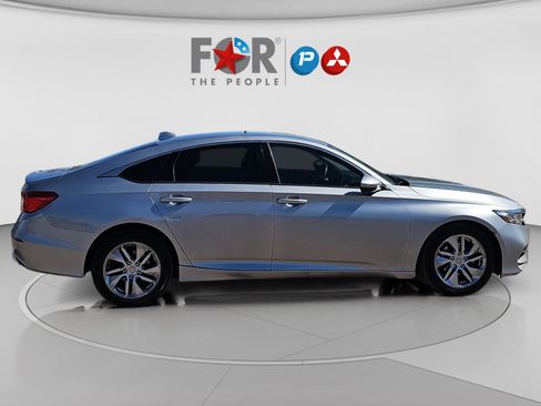 Used 2019 Honda Accord LX image 6