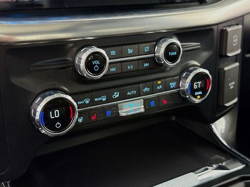 Used 2021 Ford F150 Lariat w/ Equipment Group 502A High AWD/4WD image 6