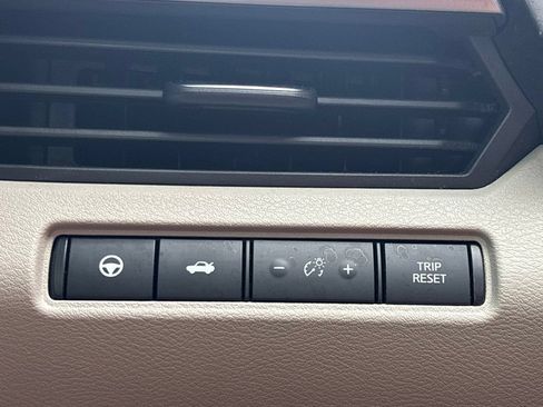 Used 2021 Nissan Altima 2.5 SL FWD image 26