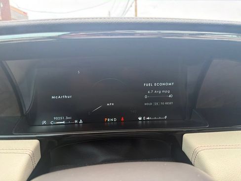 Used 2019 Lincoln Navigator Reserve AWD/4WD image 36