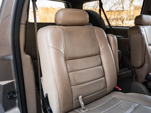 Used 2003 Ford Excursion Limited image 36