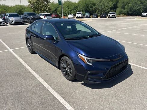 Used 2026 Toyota Corolla SE FWD image 7