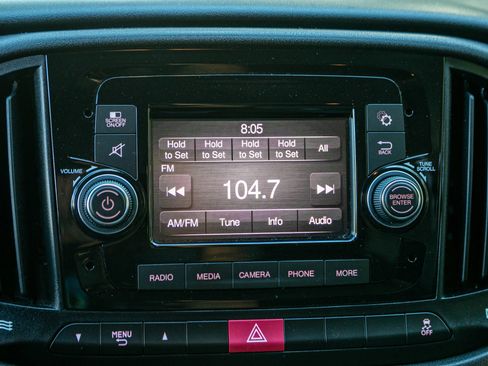 Used 2021 RAM ProMaster City Tradesman image 26