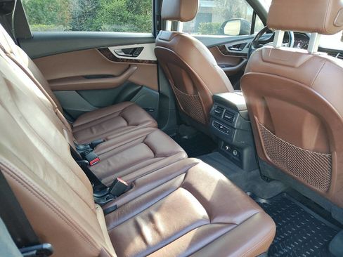 Used 2018 Audi Q7 2.0T Premium Plus image 41