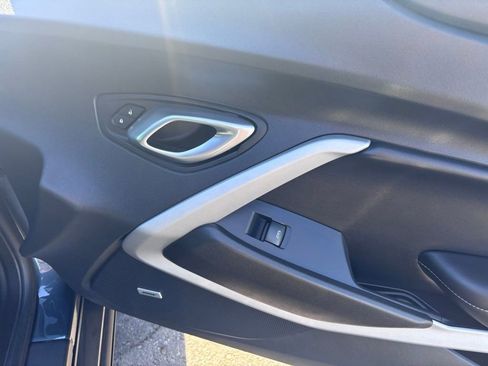Used 2022 Chevrolet Camaro LT w/ RS Package image 38
