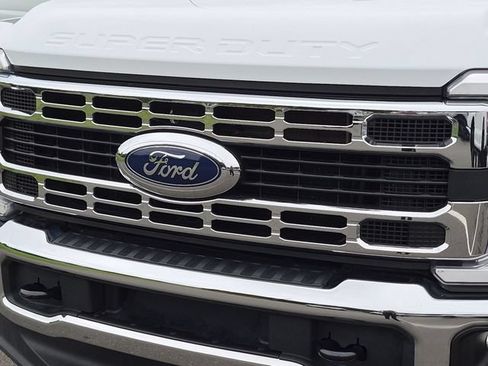 Used 2026 Ford F250 XLT AWD/4WD image 36