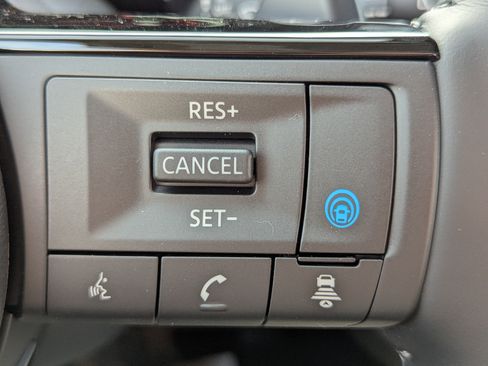 New 2025 Nissan Pathfinder Platinum w/ Cargo Package image 21