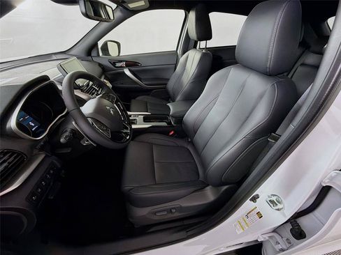 New 2026 Mitsubishi Eclipse Cross SEL AWD/4WD image 11