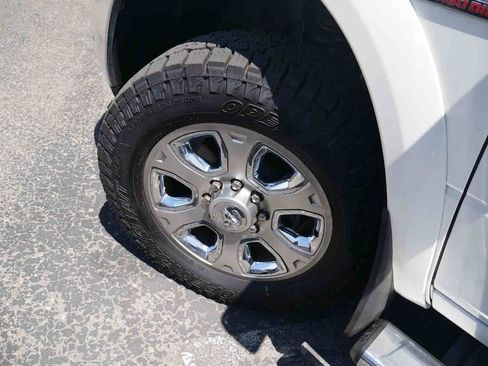 Used 2017 RAM 2500 Laramie w/ Convenience Group AWD/4WD image 12