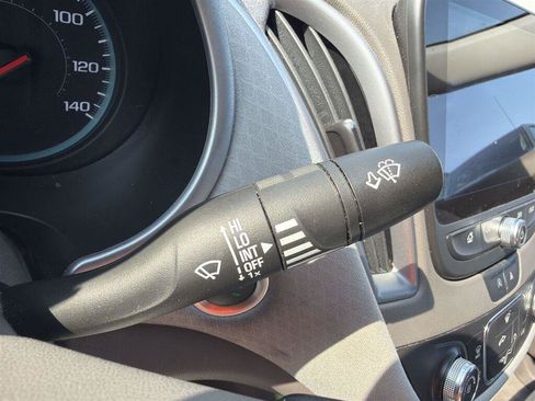 Used 2021 Chevrolet Malibu LS FWD image 14