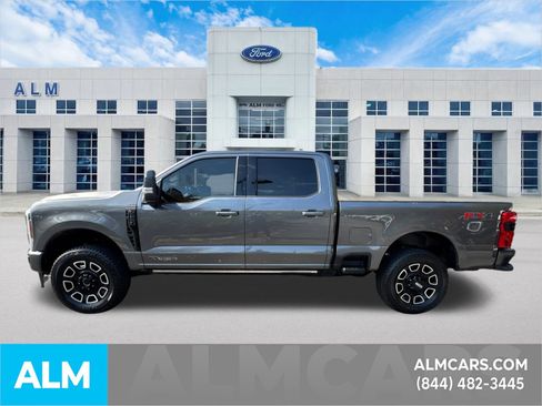 Used 2025 Ford F250 Platinum w/ FX4 Off-Road Package AWD/4WD image 9
