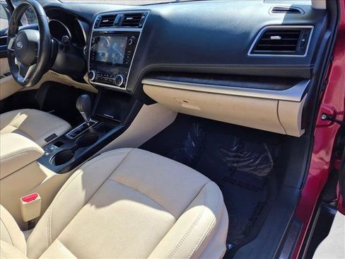 Used 2018 Subaru Outback 3.6R Limited AWD/4WD image 26