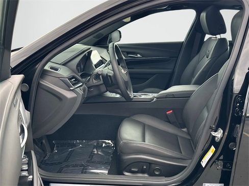 Used 2025 Cadillac CT4 Premium Luxury image 16