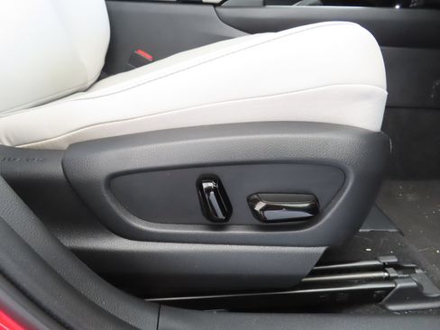 Used 2024 Lexus UX 250h AWD w/ Premium Package image 30