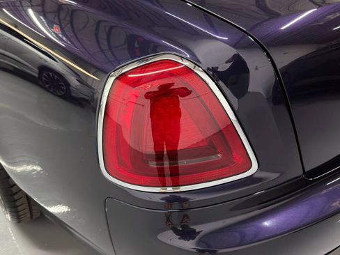 Used 2010 Rolls-Royce Ghost RWD image 21