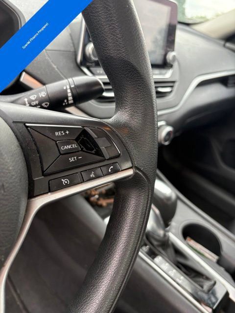 Used 2020 Nissan Altima 2.5 S FWD image 17