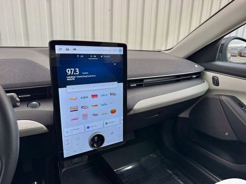 Certified 2023 Ford Mustang Mach-E Premium image 21