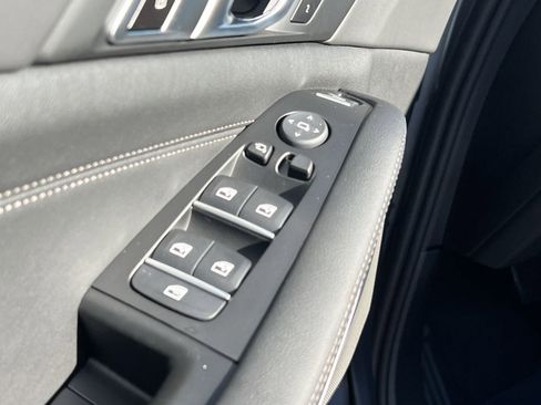 New 2026 BMW X5 xDrive40i w/ Climate Comfort Package image 12
