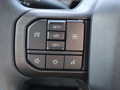 Used 2025 Ford F150 XL w/ Equipment Group 103A High image 18