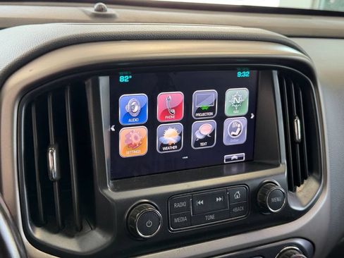 Used 2017 Chevrolet Colorado Z71 AWD/4WD image 15