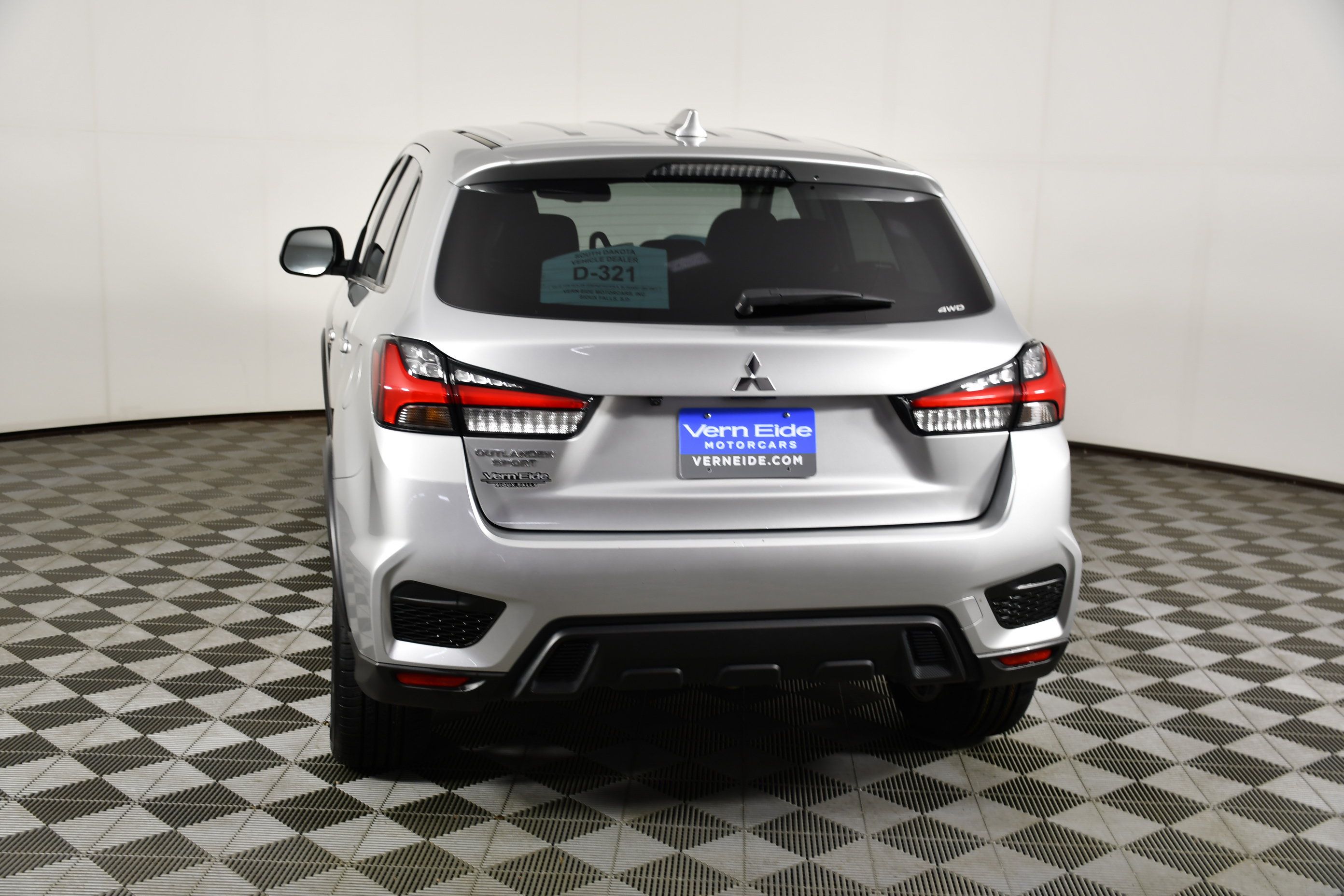 Used 2024 Mitsubishi Outlander Sport ES AWD/4WD image 7