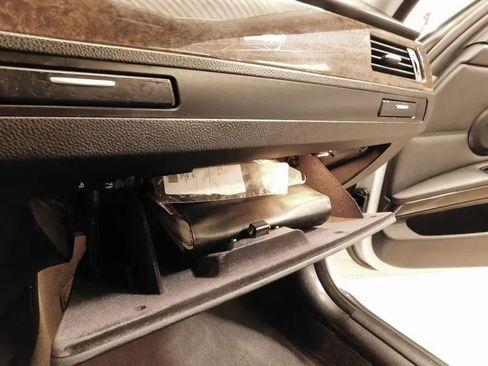 Used 2009 BMW 328i xDrive 328i xDrive Sedan 4D image 31