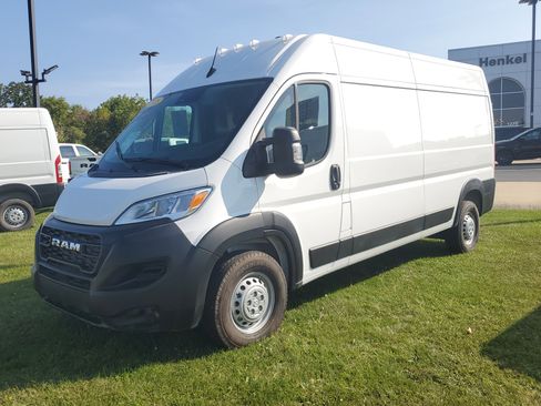 Used 2025 RAM ProMaster 2500 image 2