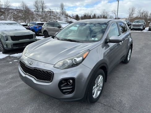 Used 2018 Kia Sportage LX image 1