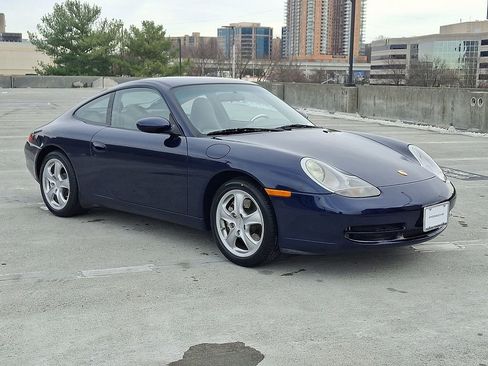 Used 2001 Porsche 911 Carrera image 7