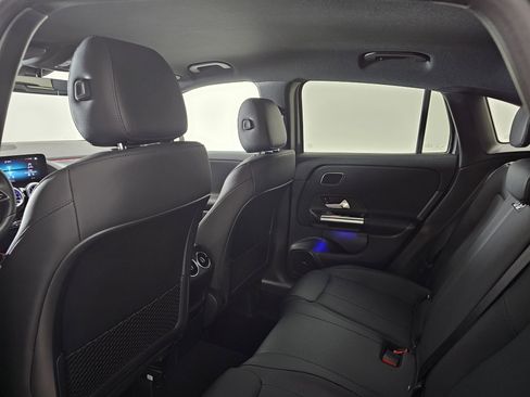 Certified 2023 Mercedes-Benz GLA 250 4MATIC image 18