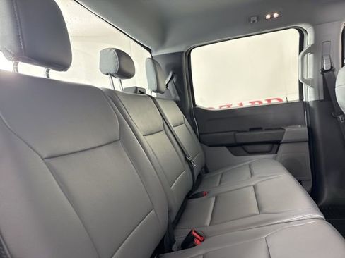 New 2026 Ford F250 XL w/ XL Chrome Package image 21