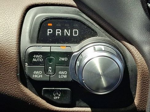 Used 2025 RAM 1500 Laramie AWD/4WD image 14