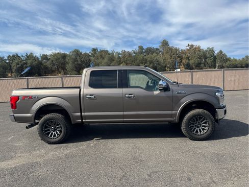 Used 2020 Ford F150 Lariat w/ Equipment Group 502A Luxury AWD/4WD image 4