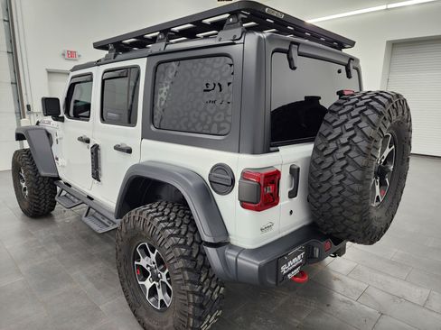 Used 2020 Jeep Wrangler Unlimited Rubicon w/ LED Lighting Group AWD/4WD image 5