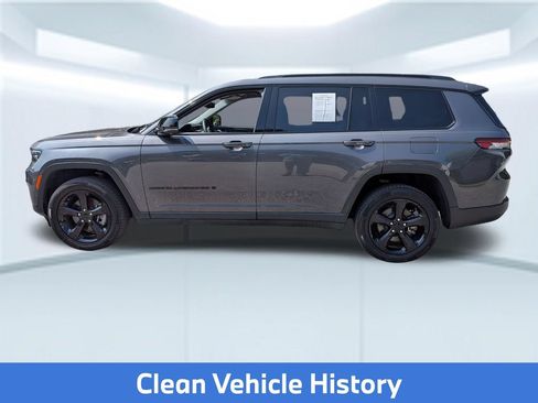Used 2023 Jeep Grand Cherokee L Limited w/ Luxury Tech Group II RWD image 2
