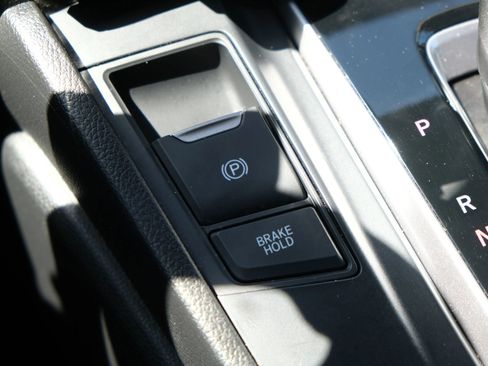 Used 2017 Honda CR-V EX-L image 34